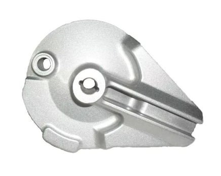 10860